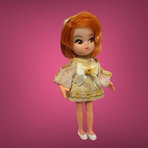 Vintage 1967 Hasbro 4” Dolly Darling Honey #8533 With Dress And Headband - Picture 2 of 16